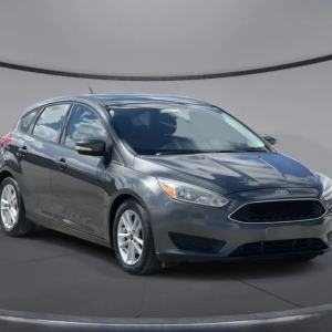 2015 Ford Focus SE Magnetic Metallic